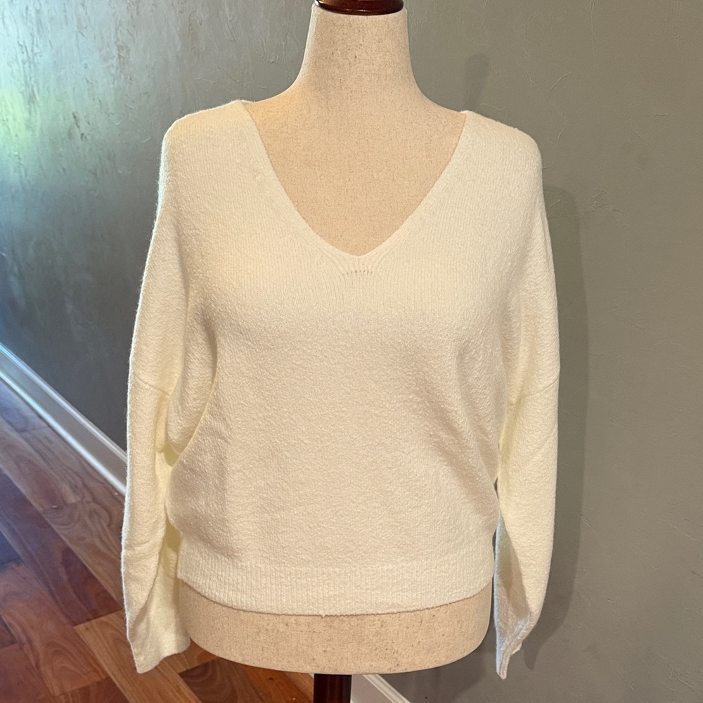 NWT Madewell Cream V-Neck Women's Sweater